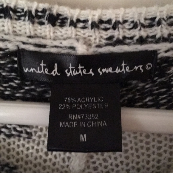 Sweater - Picture 3 of 3